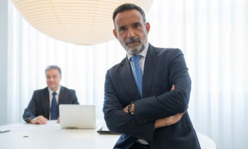 How to Become a Professional Minister of Finance?
